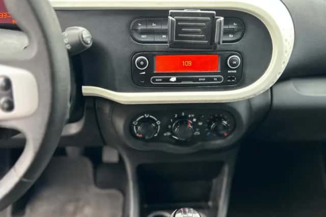 Renault Twingo (2021) thumbnail 6