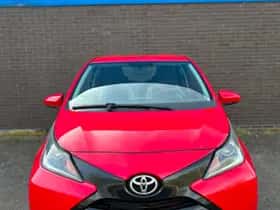Toyota Aygo (2014) thumbnail 5