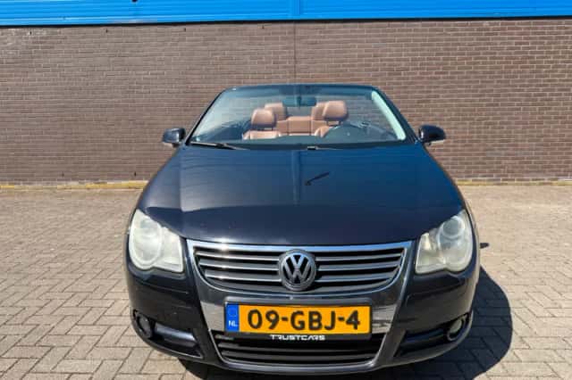 Volkswagen Eos (2008) thumbnail 5