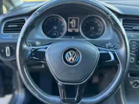 Volkswagen Golf (2013) thumbnail 11