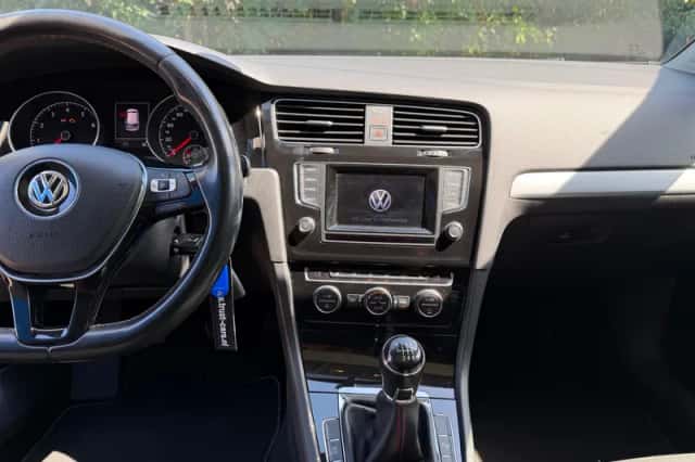 Volkswagen Golf (2014) thumbnail 6