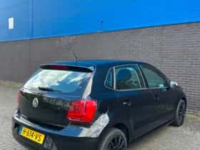 Volkswagen Polo (2014) thumbnail 4