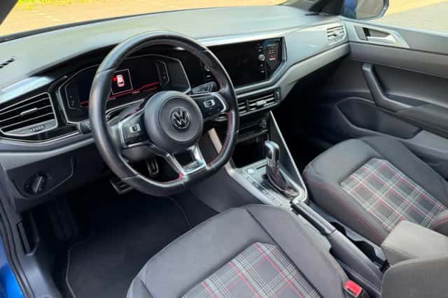 Volkswagen Polo (2019) thumbnail 2