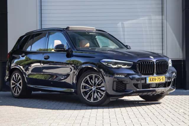 BMW X5 (2020) thumbnail 1