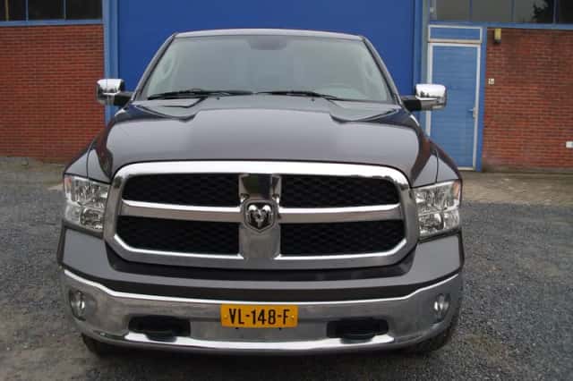 Dodge RAM (2014) thumbnail 2