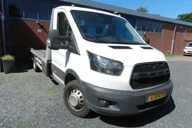 Ford Transit (2017) thumbnail 2
