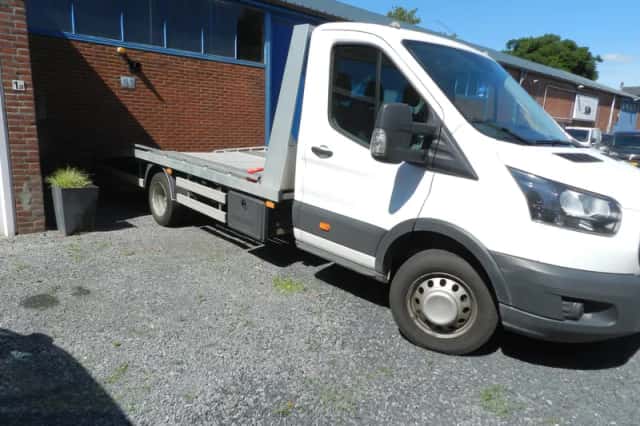 Ford Transit (2017) thumbnail 3