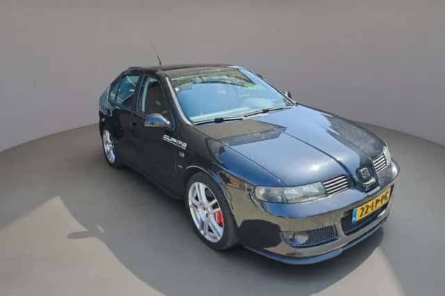 SEAT Leon (2003) thumbnail 3