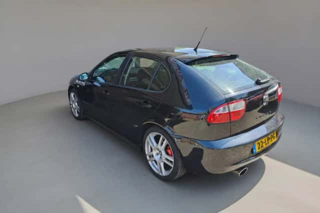 SEAT Leon (2003) thumbnail 4