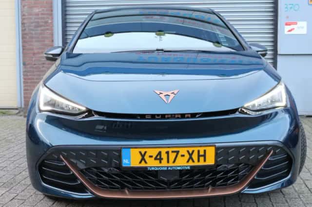 CUPRA Born (2022) thumbnail 3