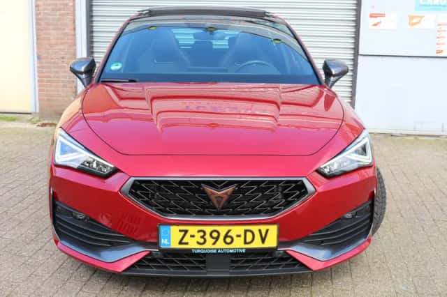 CUPRA Leon (2021) thumbnail 2