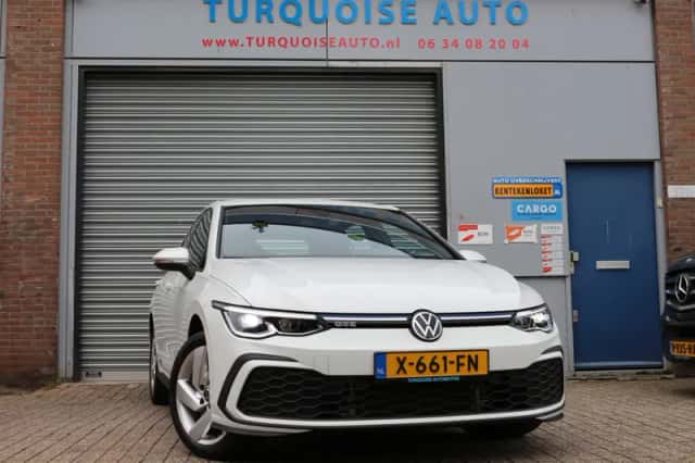 Volkswagen Golf (2021) thumbnail 1