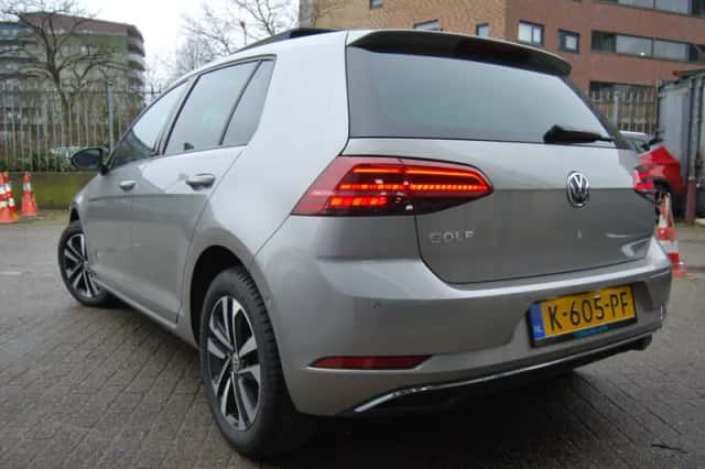 VW GOLF (2019) thumbnail 5