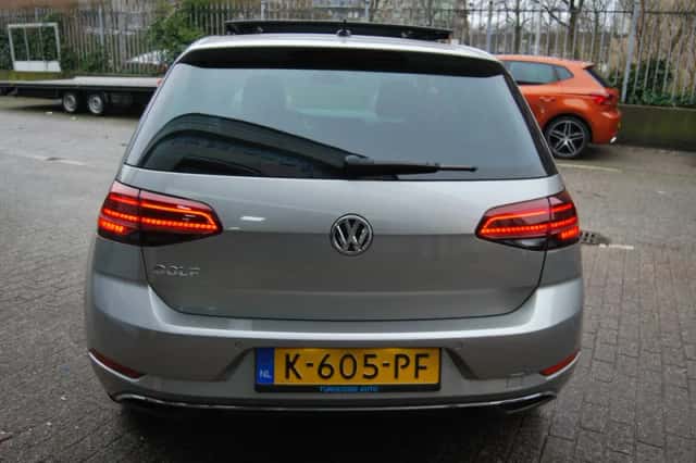 VW GOLF (2019) thumbnail 6