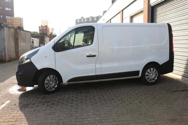 Opel Vivaro (2018) thumbnail 5