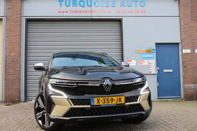 Renault Mégane (2022) thumbnail 1