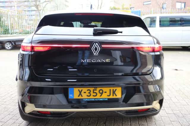 Renault Mégane (2022) thumbnail 6