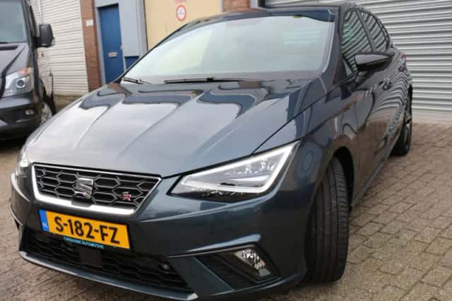 SEAT Ibiza (2021) thumbnail 4