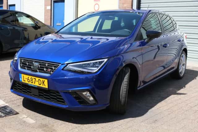 SEAT Ibiza (2018) thumbnail 3