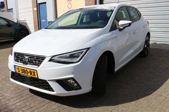 SEAT Ibiza (2022) thumbnail 3
