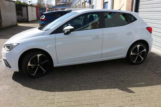 SEAT Ibiza (2022) thumbnail 5
