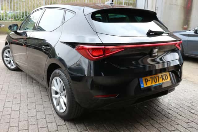 SEAT Leon (2020) thumbnail 5