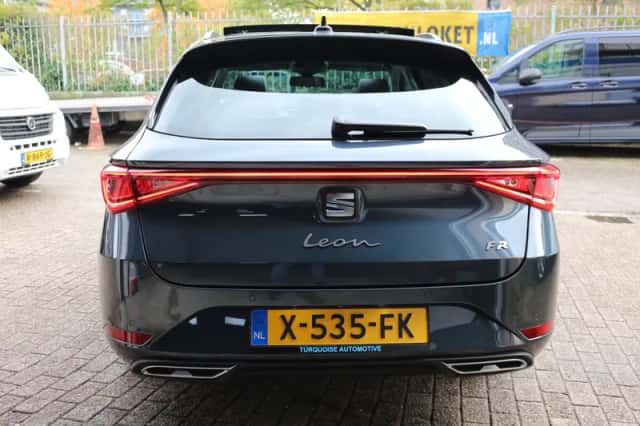 SEAT Leon (2022) thumbnail 6