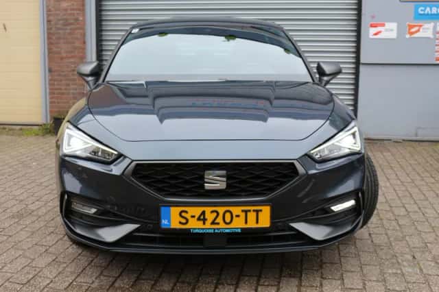 SEAT Leon (2020) thumbnail 2
