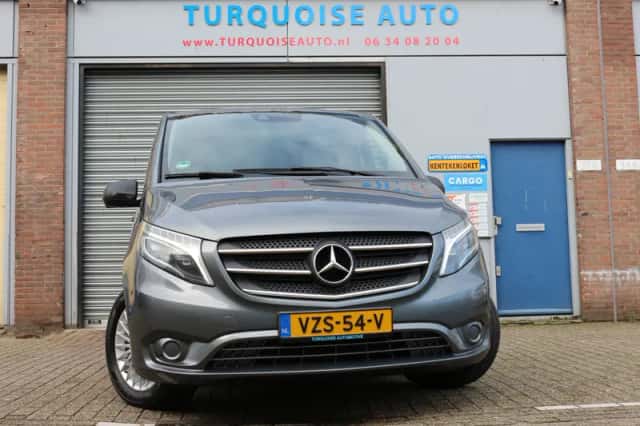 Mercedes-Benz Vito (2019) thumbnail 1
