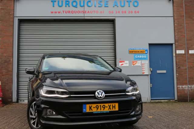 Volkswagen Polo (2019) thumbnail 2