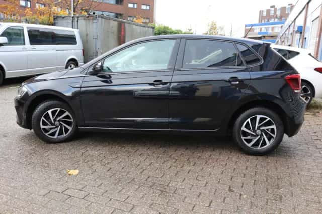 Volkswagen Polo (2019) thumbnail 5
