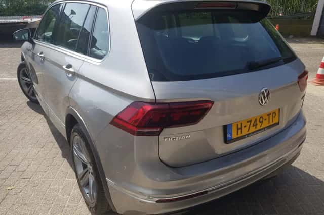 VW TIGUAN (2018) thumbnail 5
