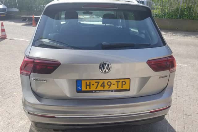 VW TIGUAN (2018) thumbnail 6
