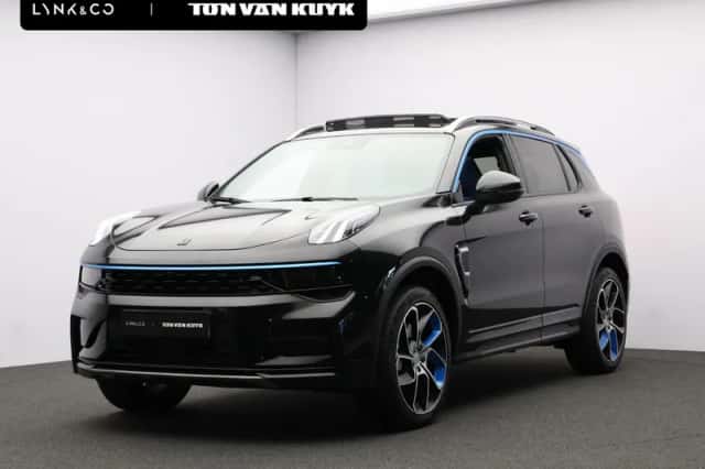 Lynk & Co 01 (2024) thumbnail 1