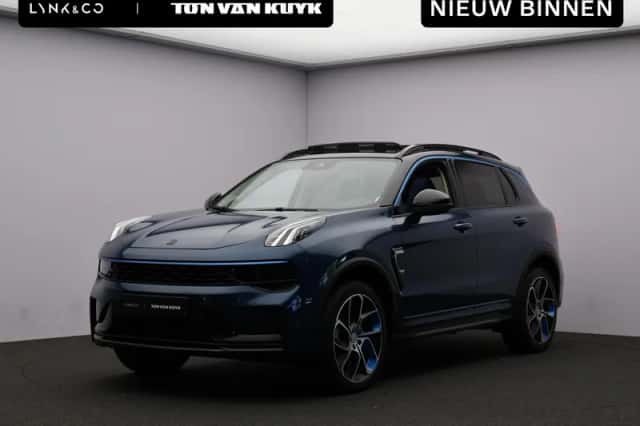 Lynk & Co 01 (2023) thumbnail 1