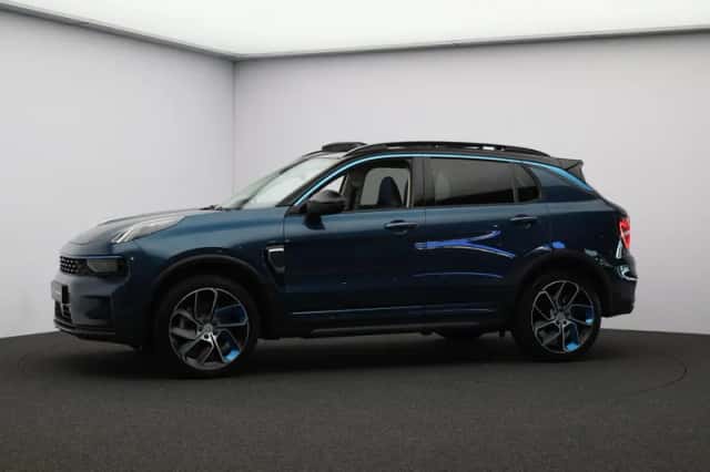 Lynk & Co 01 (2023) thumbnail 3