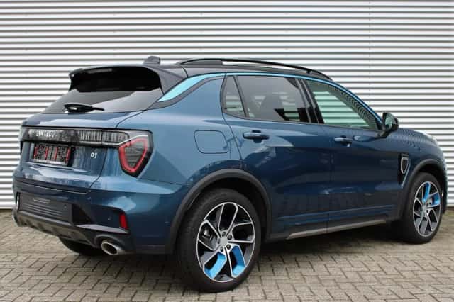 Lynk & Co 01 (2022) thumbnail 3