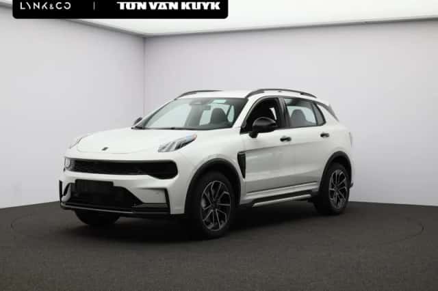 Lynk & Co 01 (2025) thumbnail 1