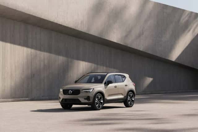 Volvo XC40 (2026) thumbnail 2