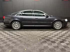 Audi A8 (2002) thumbnail 6