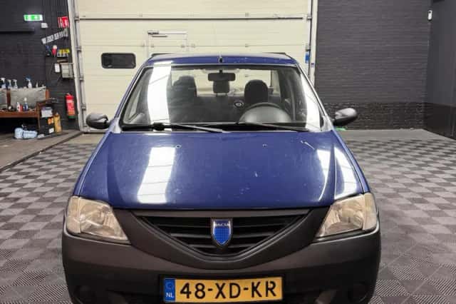 Dacia Logan (2007) thumbnail 2