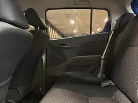 Daihatsu Cuore (2008) thumbnail 11
