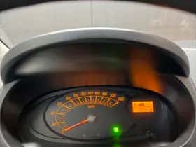 Daihatsu Cuore (2008) thumbnail 13