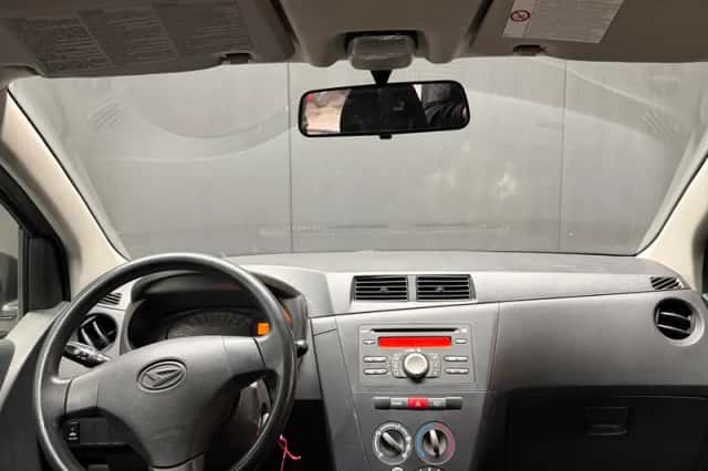 Daihatsu Cuore (2008) thumbnail 9
