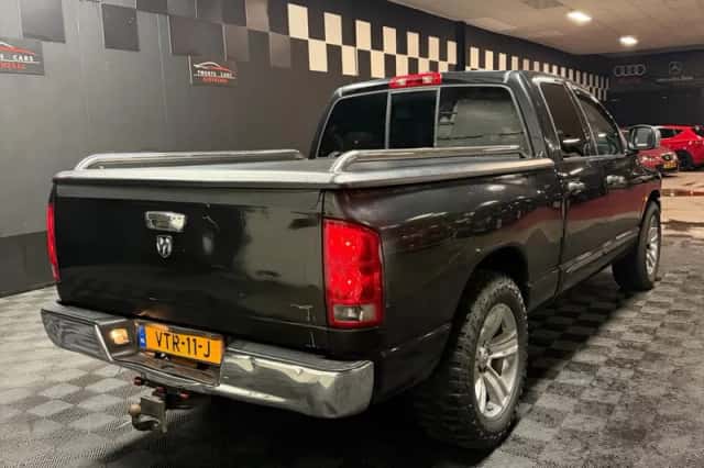 Dodge Ram (2006) thumbnail 4