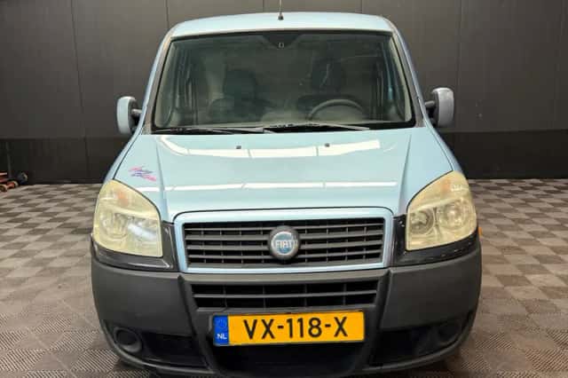 Fiat Doblo (2006) thumbnail 2