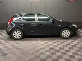 Hyundai i30 (2008) thumbnail 7