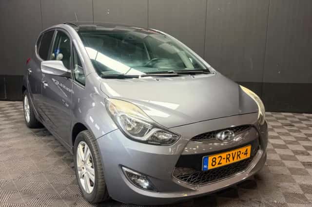 Hyundai ix20 (2011) thumbnail 1