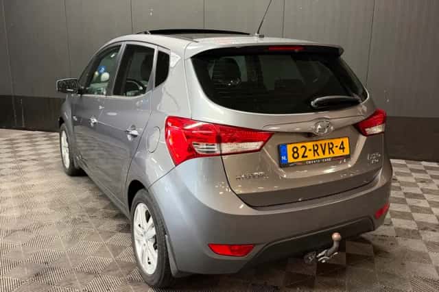 Hyundai ix20 (2011) thumbnail 6
