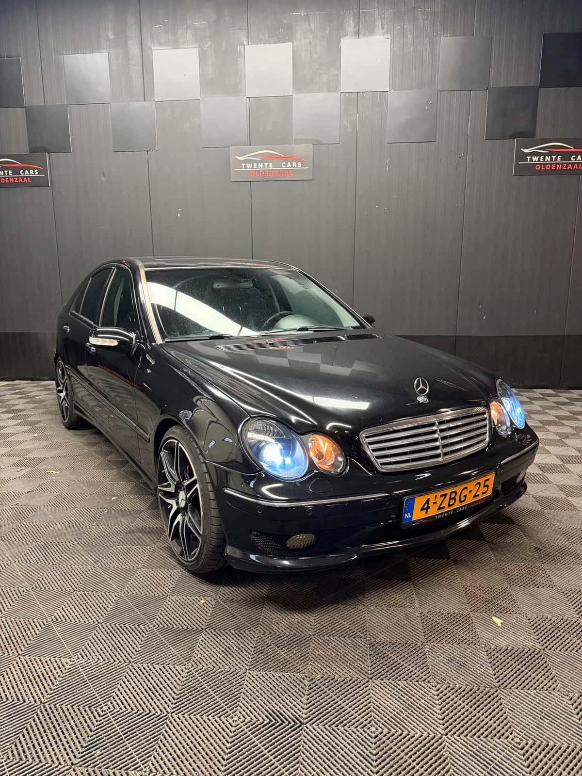 Mercedes-Benz C-Klasse (2001) — foto 1
